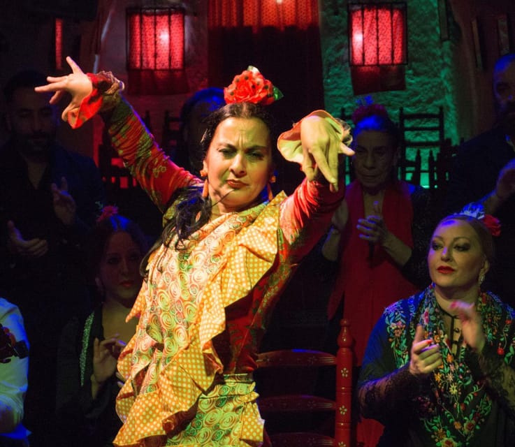 Sacromonte: Flamenco Show at Cuevas Los Tarantos Tickets - Key points to know before booking