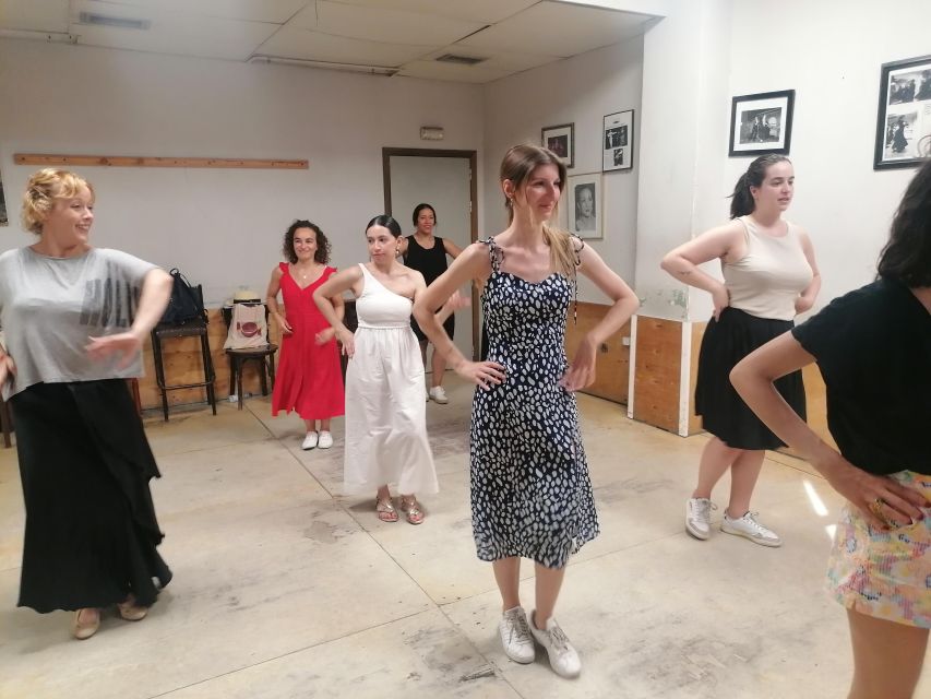 Sevilla: Flamenco Class Experience - Adding the heelwork and sharper footwork