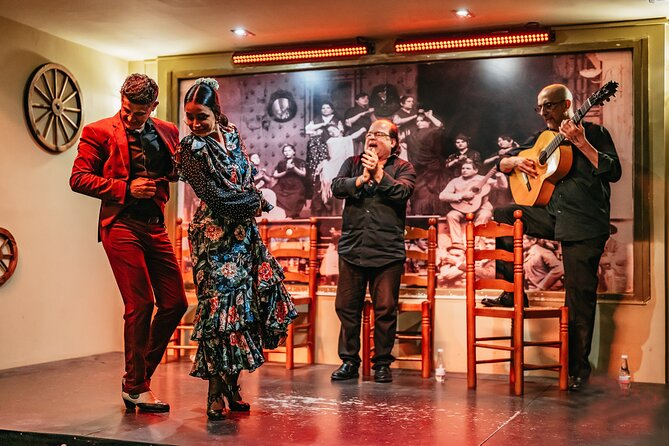 Seville:Exclusive FlamencoShow with Drink, VIP, or Dinner Options - Should you book La Cantaora?