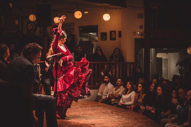 Seville Private Tapas & Wine Experience with Flamenco Show - Why this Seville evening works