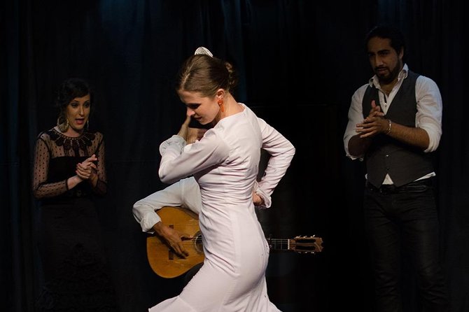 Seville Pure Flamenco Tour - Location, timing, and group size