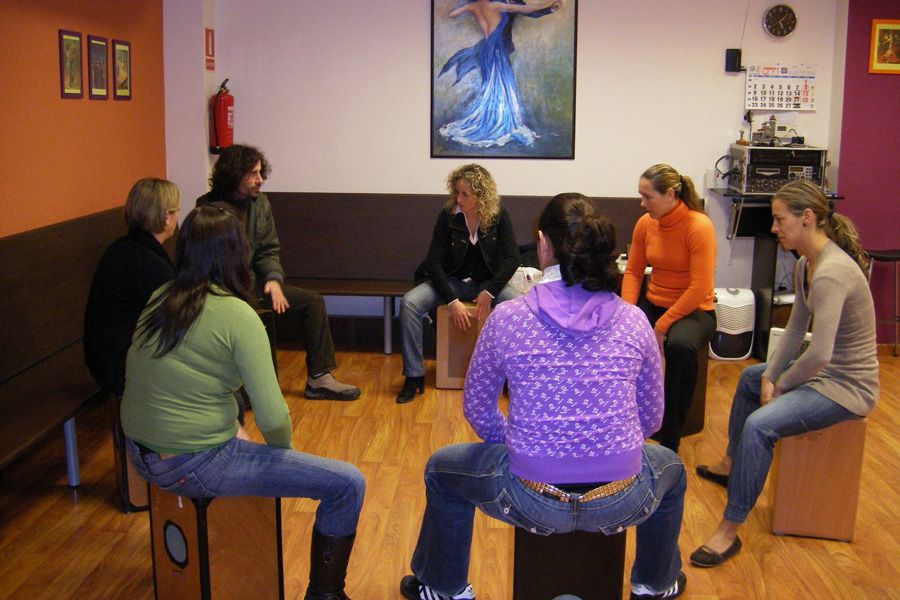 Seville: Rhythm, Beat and the Flamenco Box Drum - Who will enjoy the box drum workshop most?