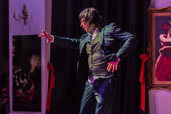 Skip the Line: Authentic Flamenco in Granada Ticket - What happens during the one-hour performance