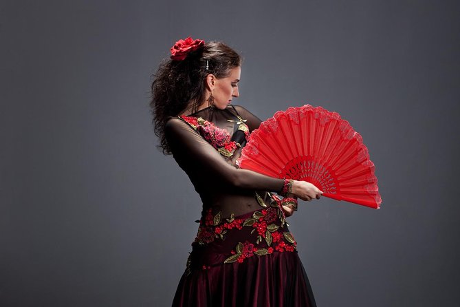 Tapas and Flamenco Show Small Group Tour in Barcelona - Starting near the Palau de la Música