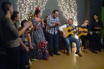 Tapas Dinner and Flamenco Show in Valencia