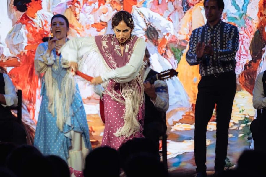 Teatro Flamenco Barcelona: Authentic Live Flamenco Show - Entering the El Born Theater