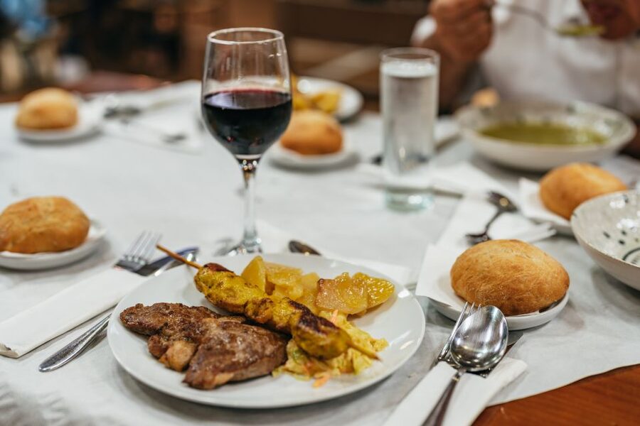 Torremolinos: Flamenco Show with Dinner and Drinks - Key points to know before booking