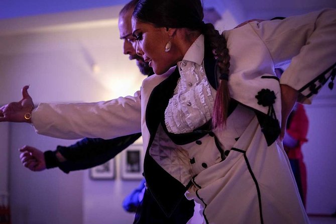 Traditional Flamenco Show - Why a one-hour flamenco show works in Granada