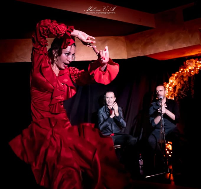 Valencia: Flamenco Show at Tablao La Reina - Why the small tablao matters