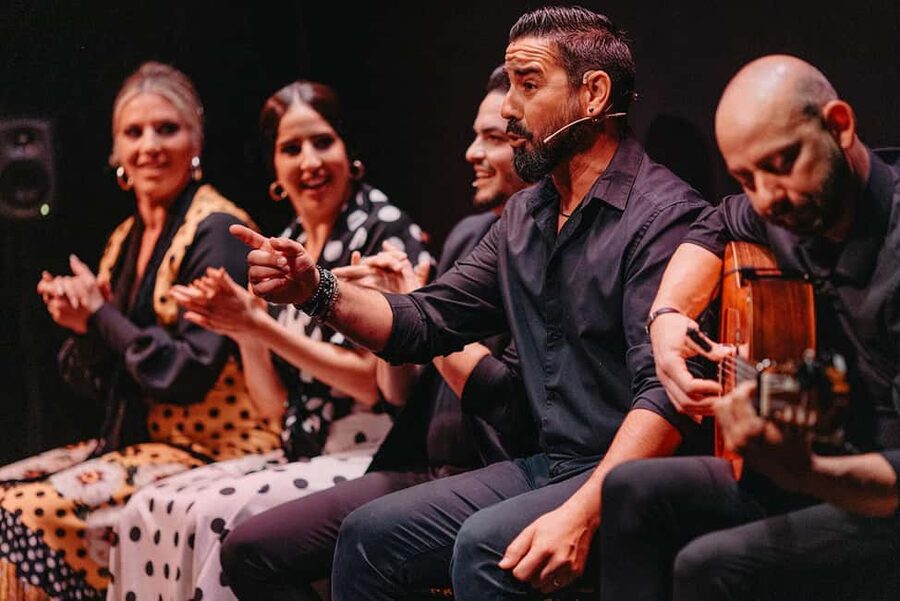 Valencia: Flamenco Show with Dinner at La Bulería - What changes with the 98 euro VIP Excellence menu